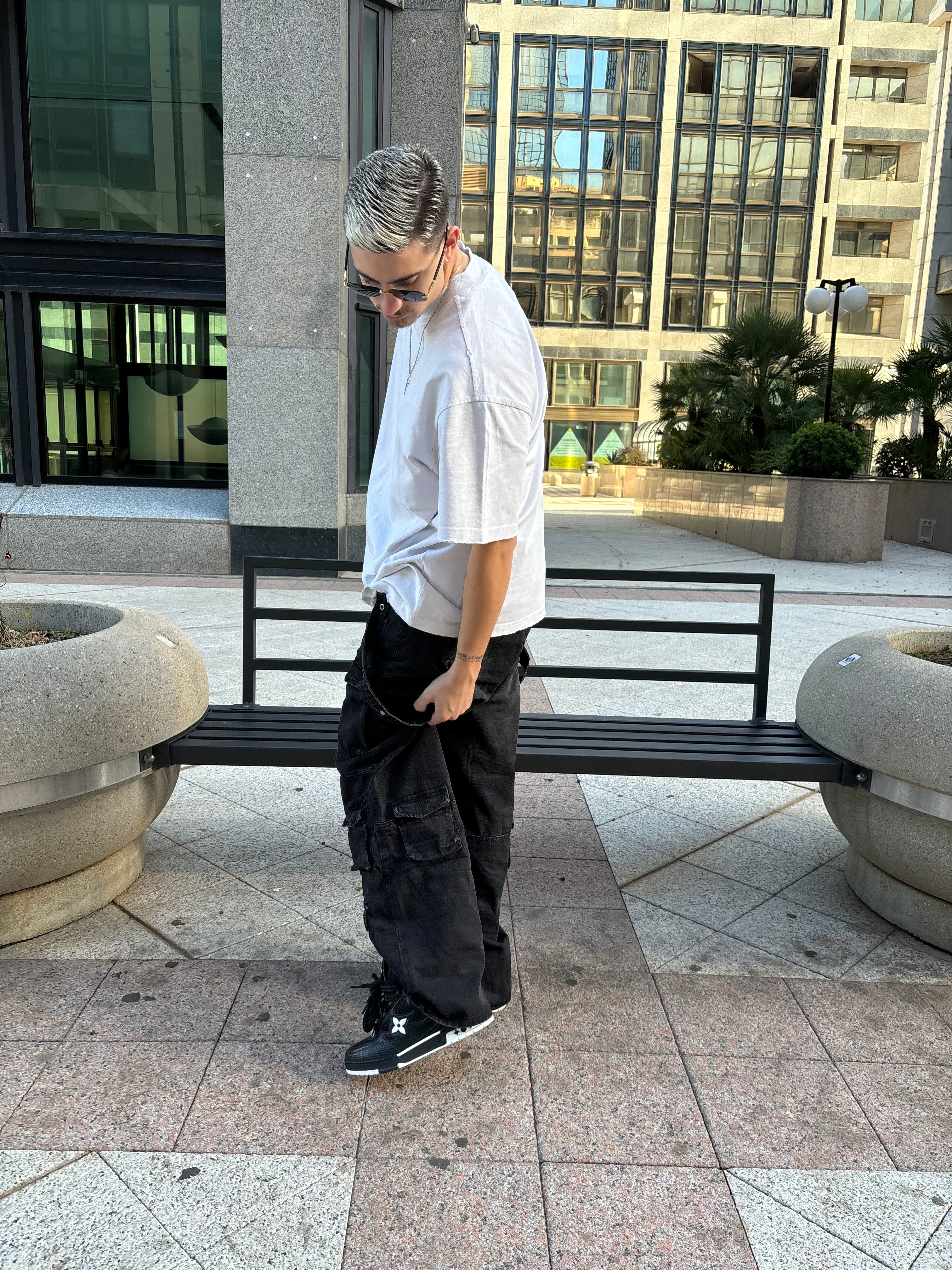Baggy black