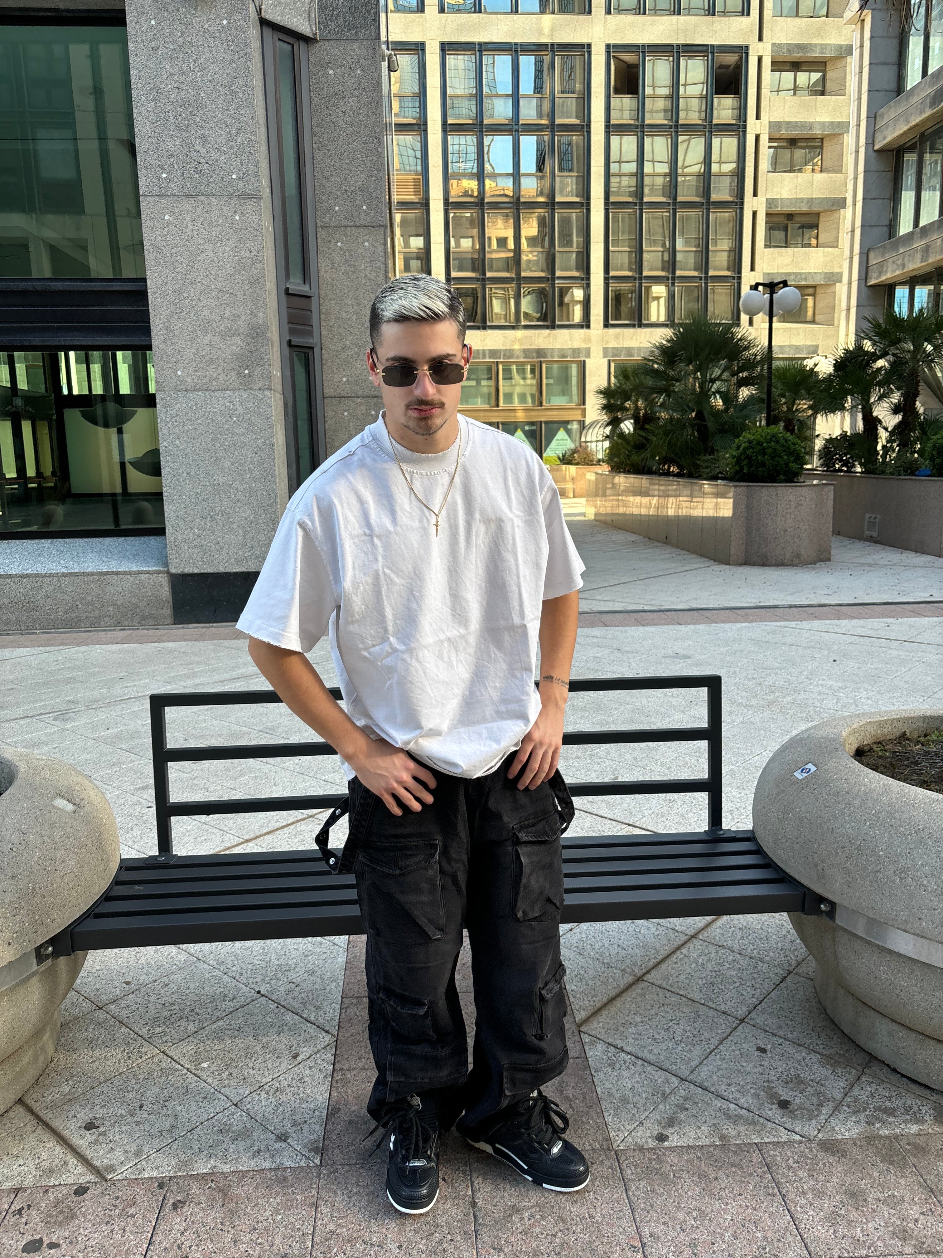 Baggy black